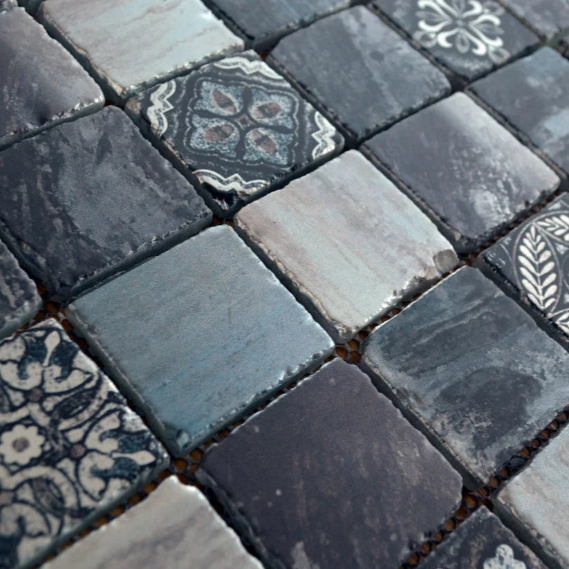 ANTIQUE MOSAIC GREY