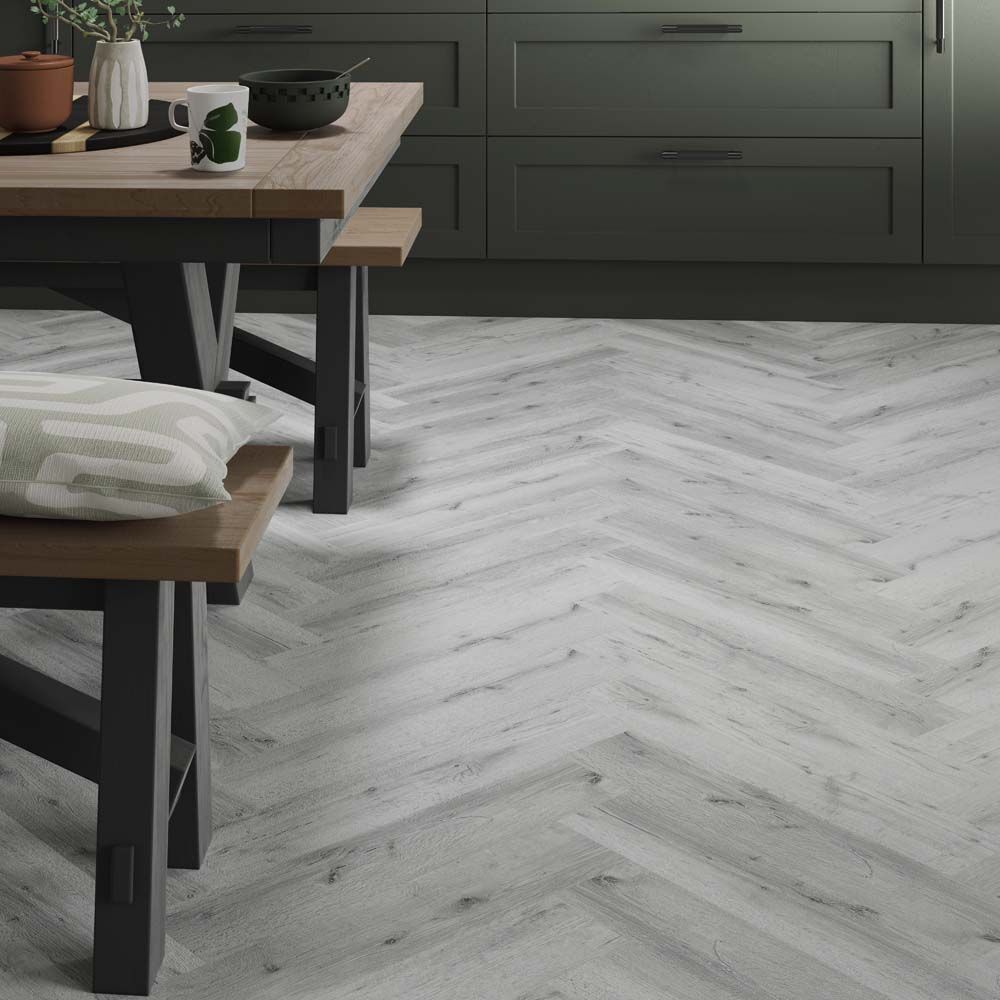 WYRE SILVER OAK HERRINGBONE